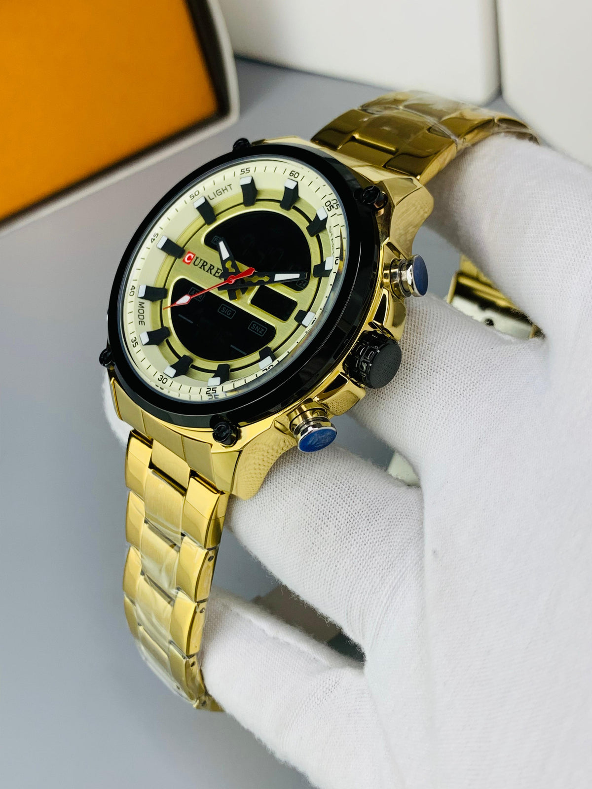 CURREN 8404 - Dual Time Analog And Digital Display Watch For Men's