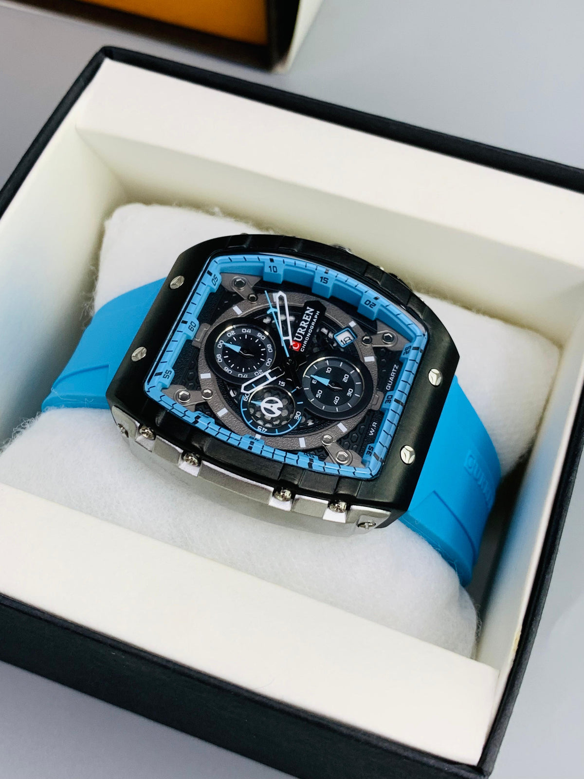 CURREN 8442 - Rubber Strap Chronograph Working Watch For Men's