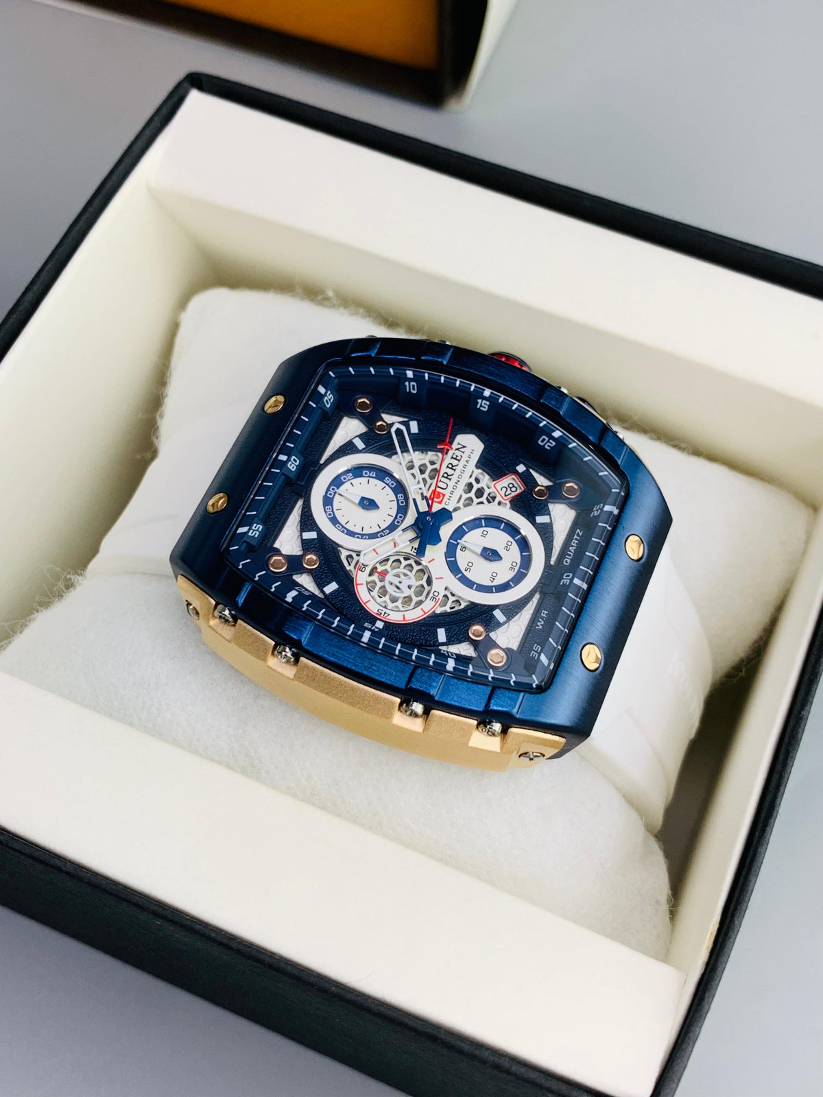 CURREN 8442 - Rubber Strap Chronograph Working Watch For Men's